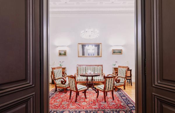 Andrássy Salon